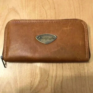 Beautiful Bags Etc. caramel brown leather wallet.  Accordion style with zipper.